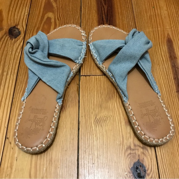 Los Angeles Jellypop Shoes Blue Denim Slip On Sandals, NWOT, 9.5 - Picture 1 of 8